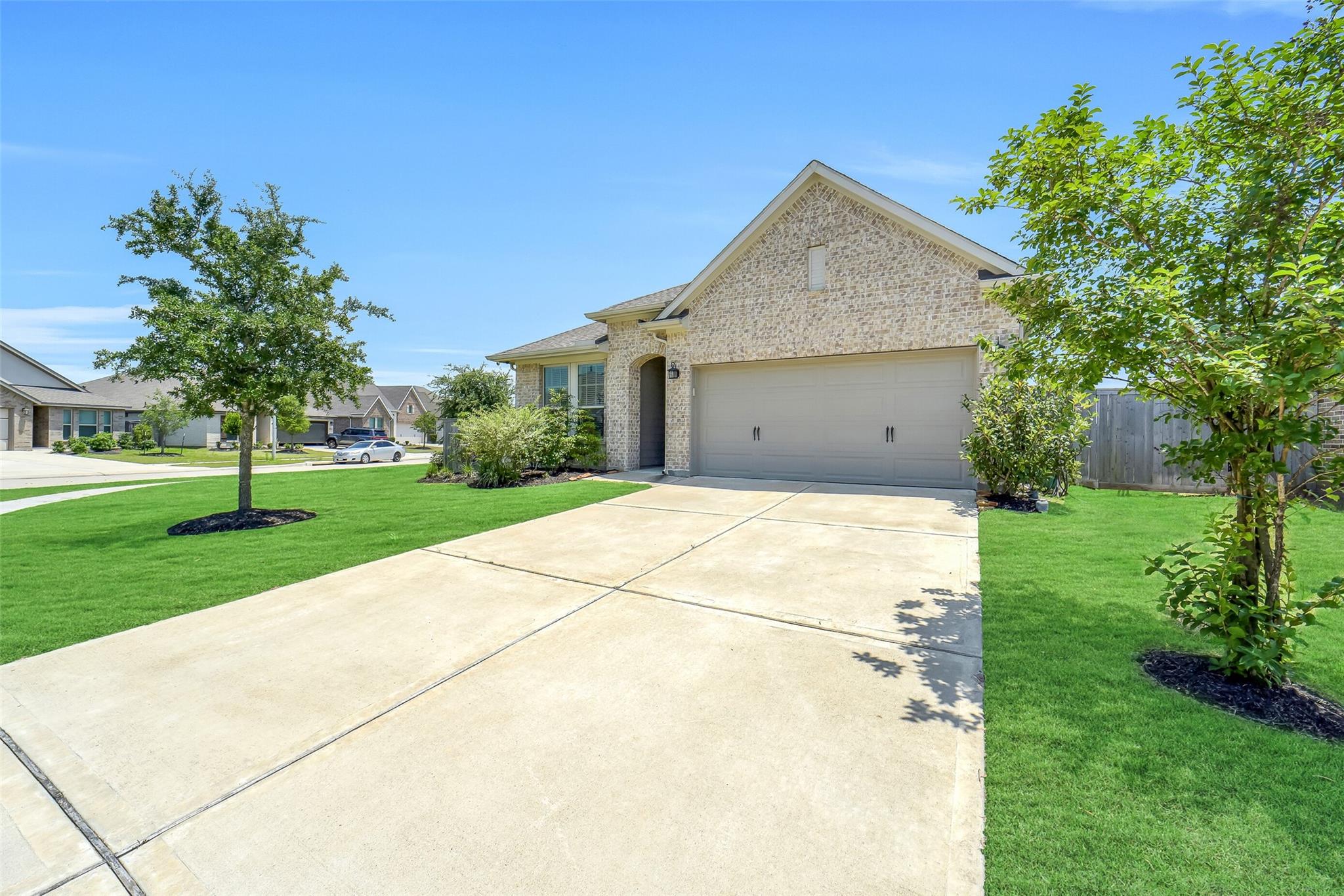 2414 Lemon Grass Drive