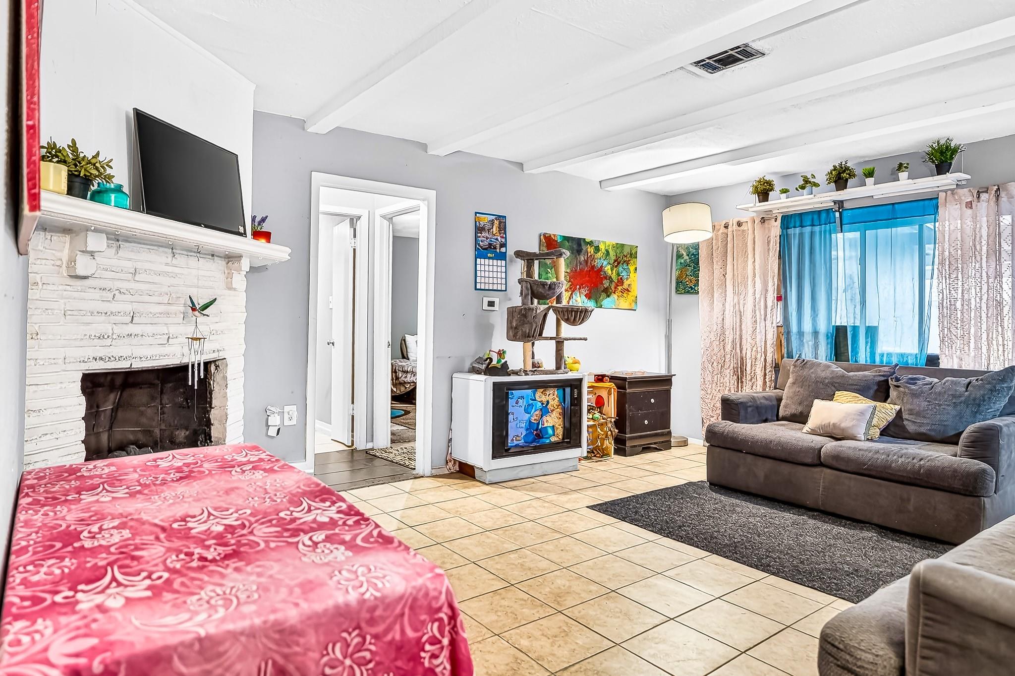 7123 Bahia Lane