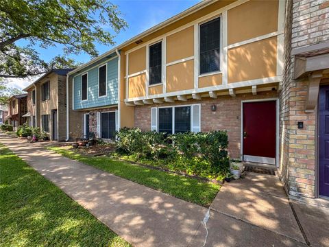 Photo of 5218 Milwee Street #2, Houston, TX 77092 (MLS # 38974437)
