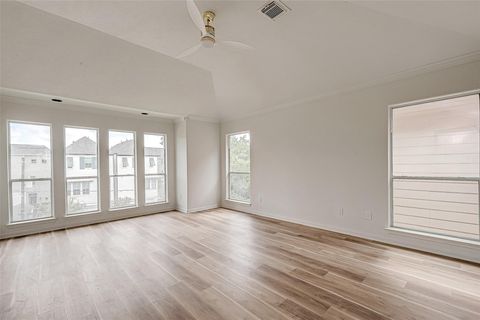 Tiny photo for 2150 Stacy Knoll, Houston, TX 77008 (MLS # 43705681)