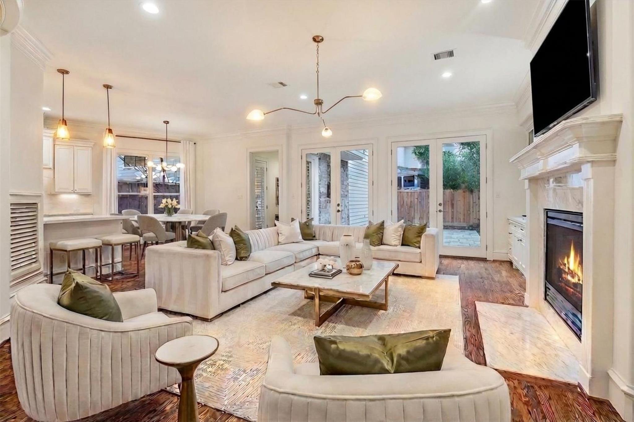 3917 Tennyson Street