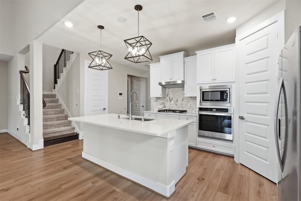 Photo of 9861 Pearly Everlasting, Conroe, TX 77385 (MLS # 51365129)