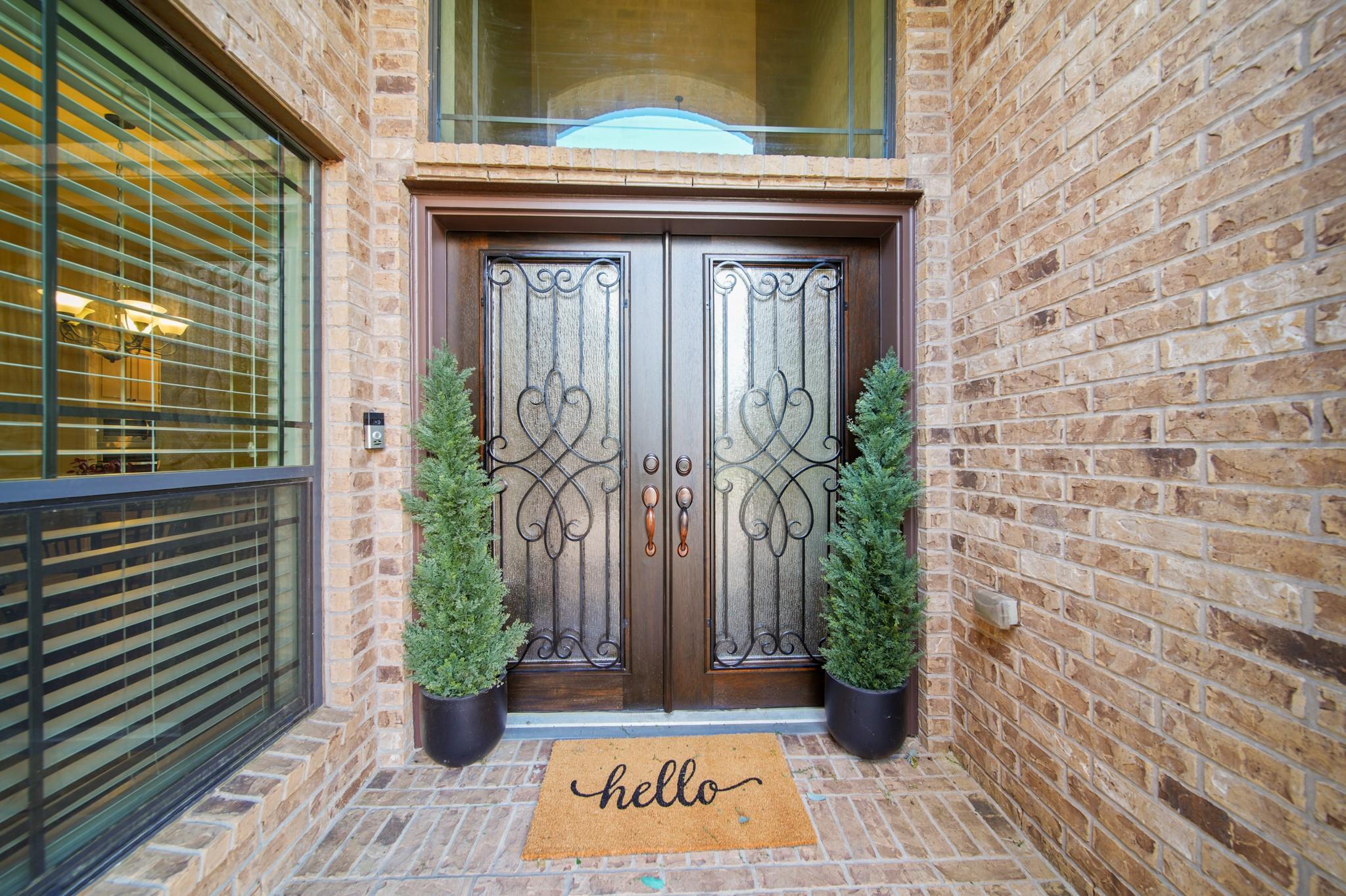50 Genova Way Lane