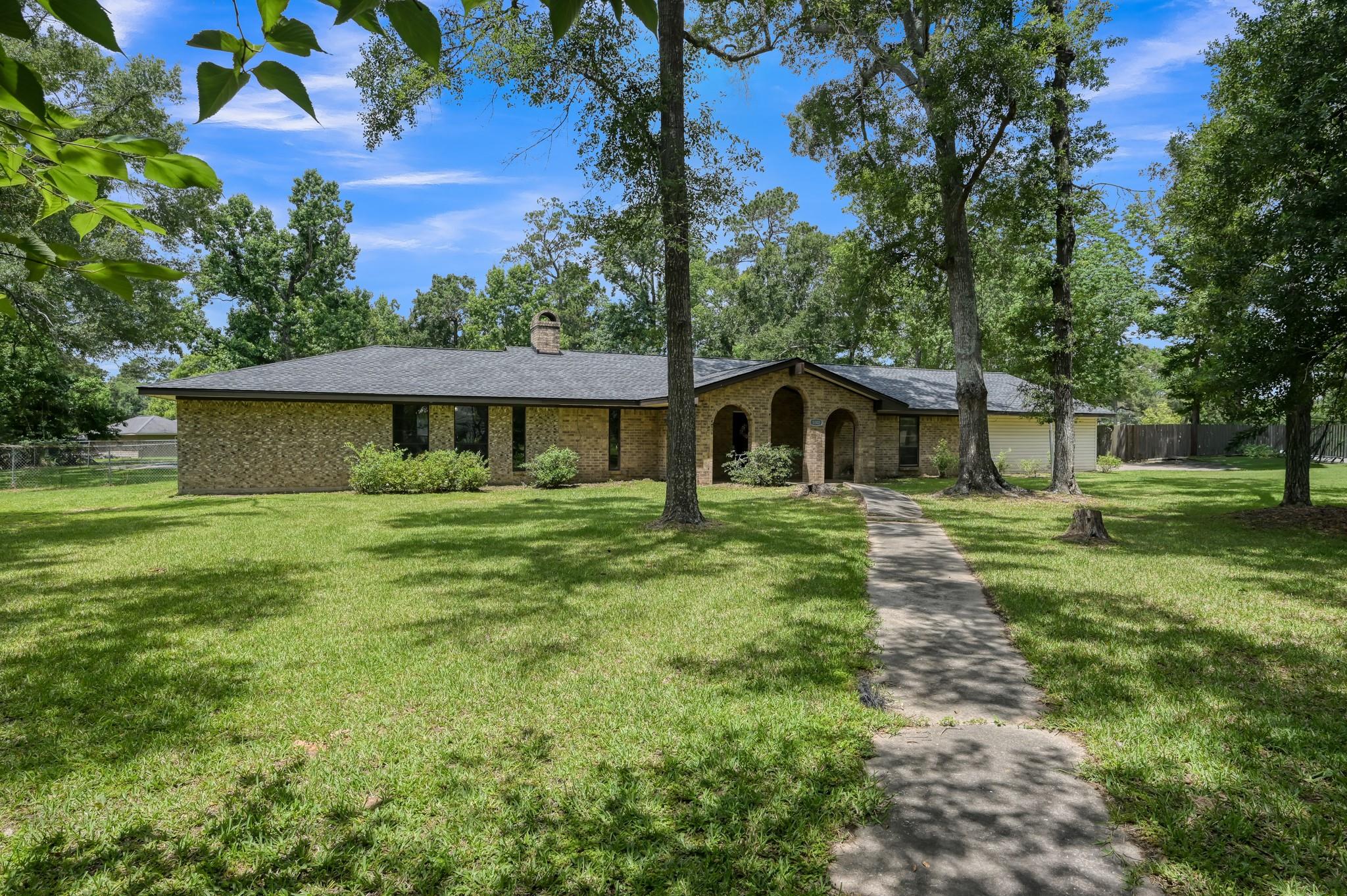 1802 Pin Oak Drive