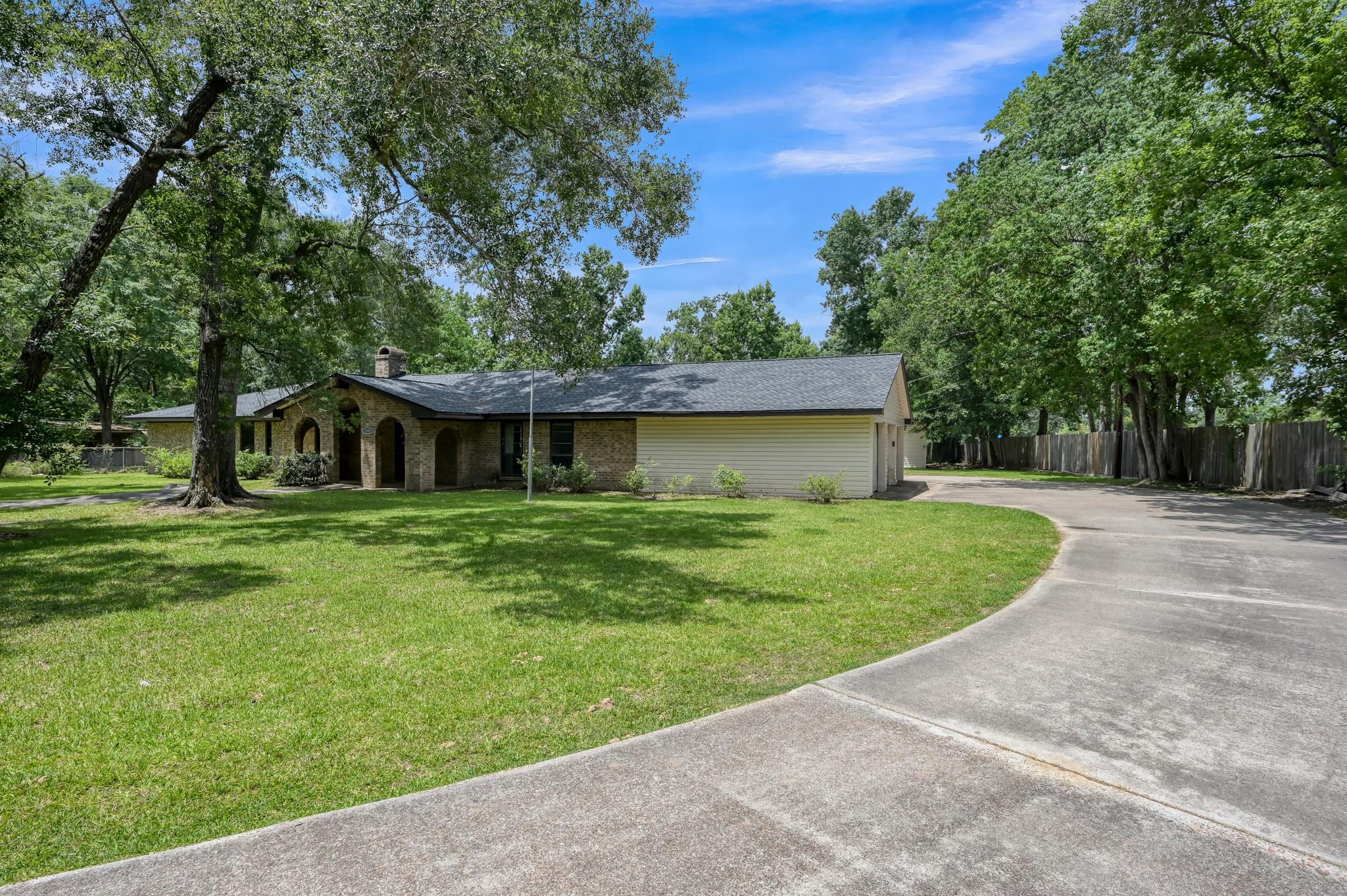 1802 Pin Oak Drive