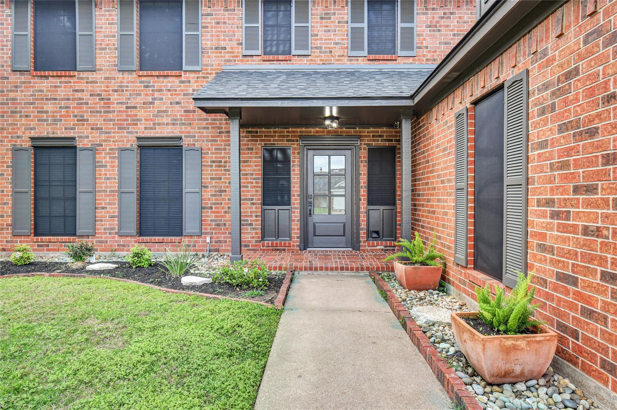 55 Sweetleaf Ct