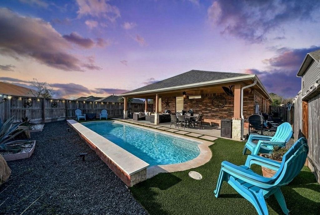 Photo of 550 Winburn Tide Lane, La Porte, TX 77571 (MLS # 65618608)