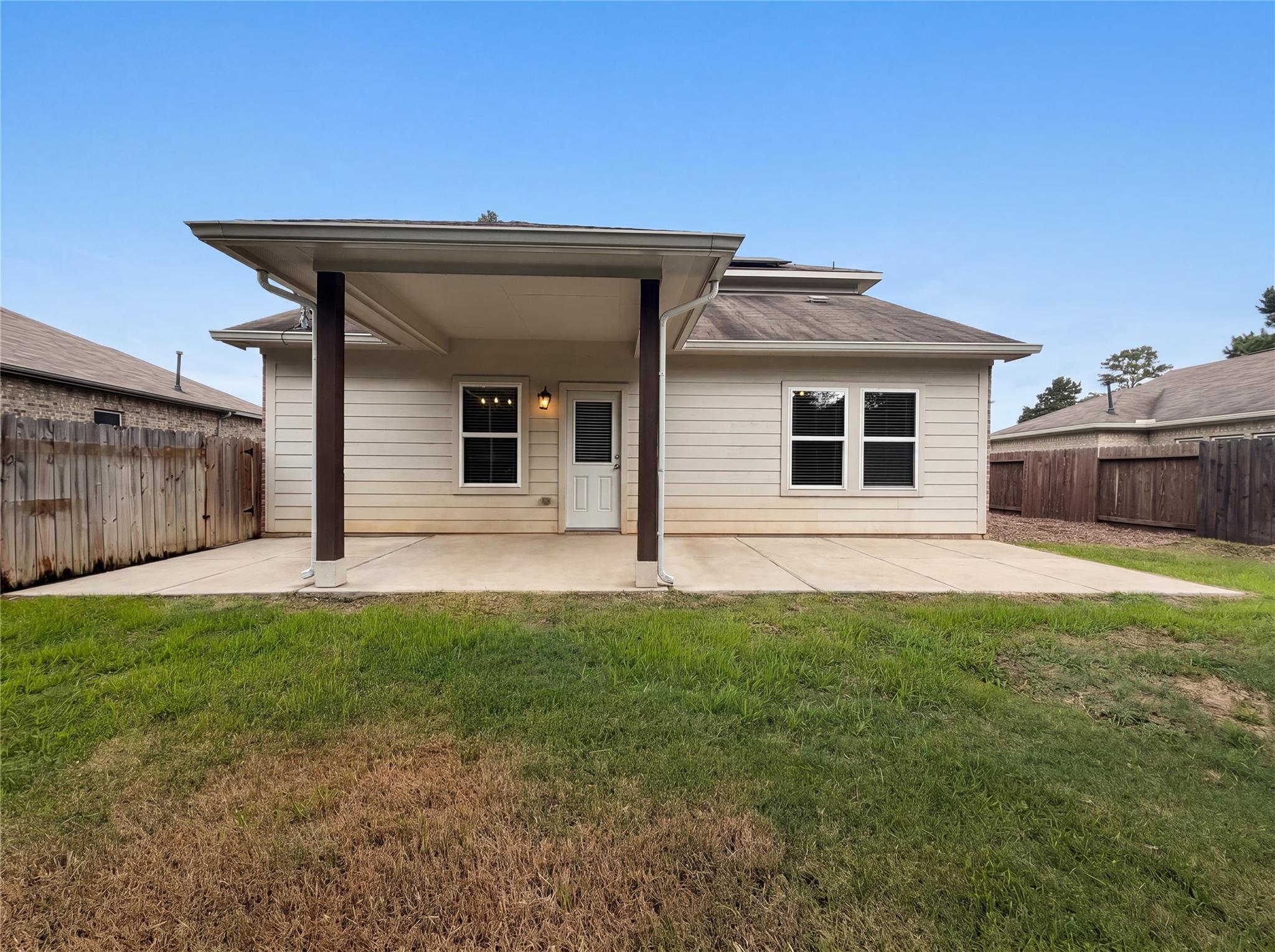 18664 Legend Oaks Drive