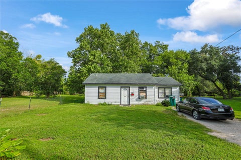 Photo of 826 Retama Street, La Marque, TX 77568 (MLS # 65059717)