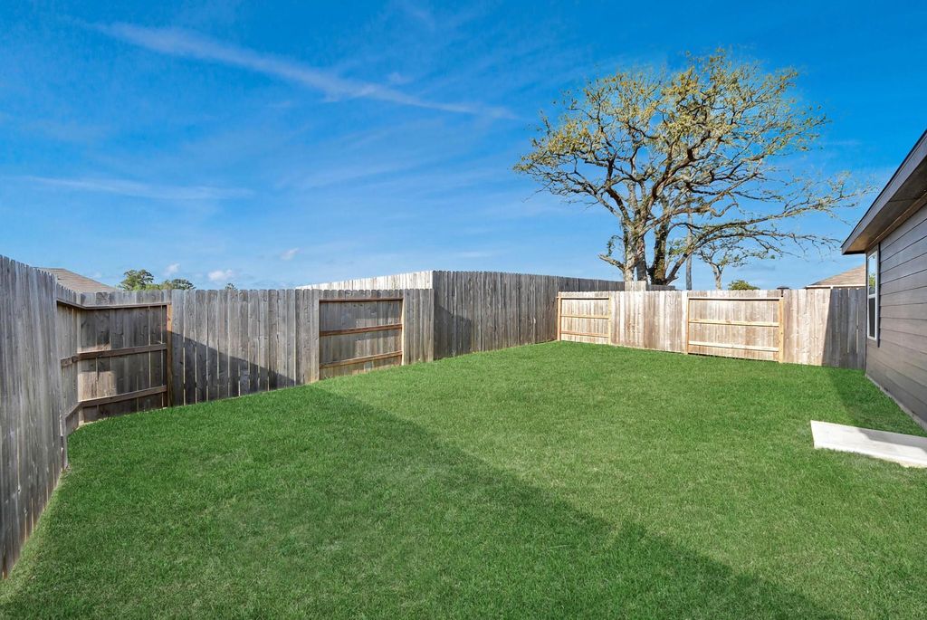 Photo of 248 Hazy Pines Lane, Willis, TX 77378 (MLS # 16767540)