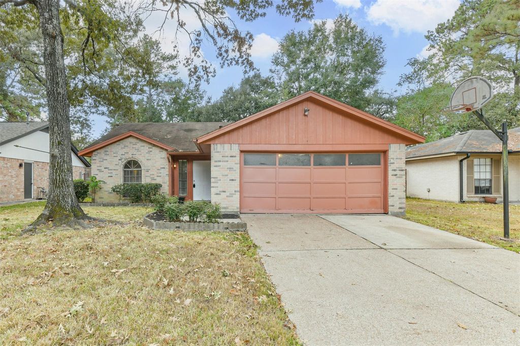Photo of 2714 Foliage Green Drive, Kingwood, TX 77339 (MLS # 5484908)