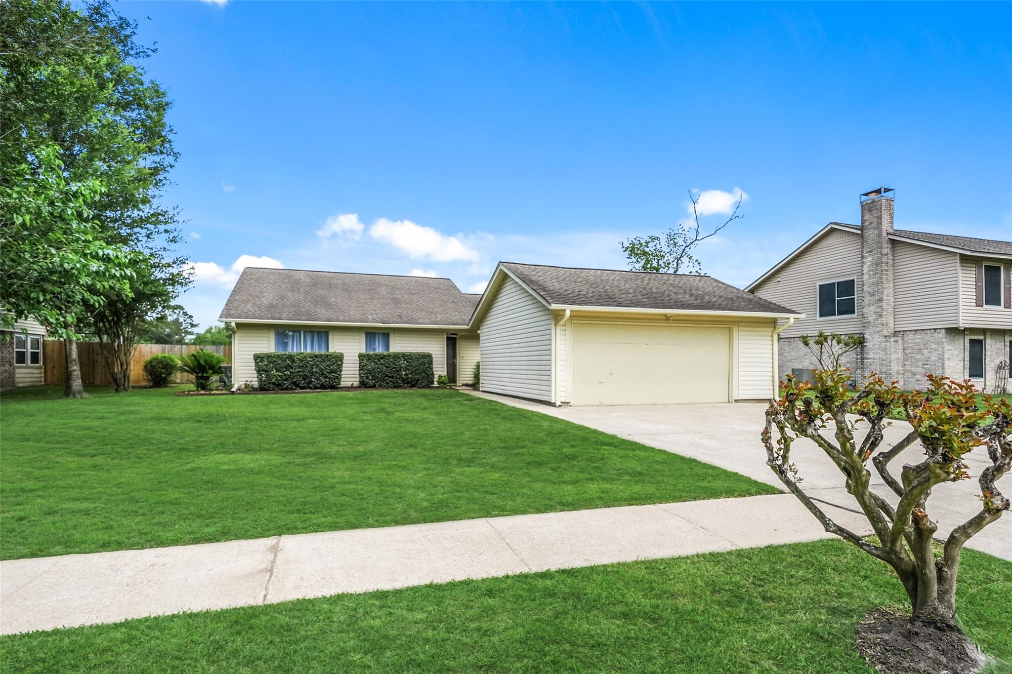 248 E Castle Harbour Drive