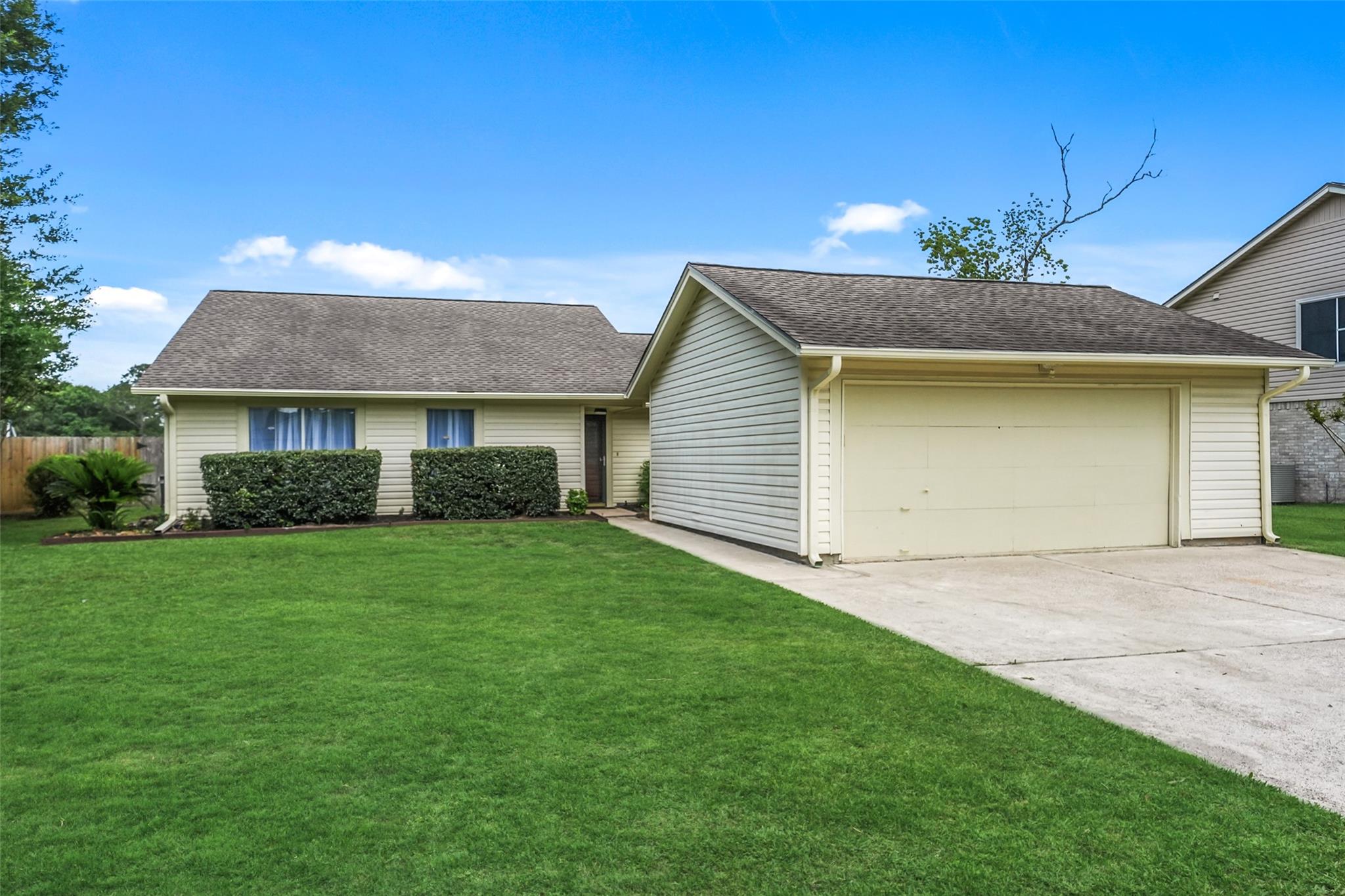 248 E Castle Harbour Drive