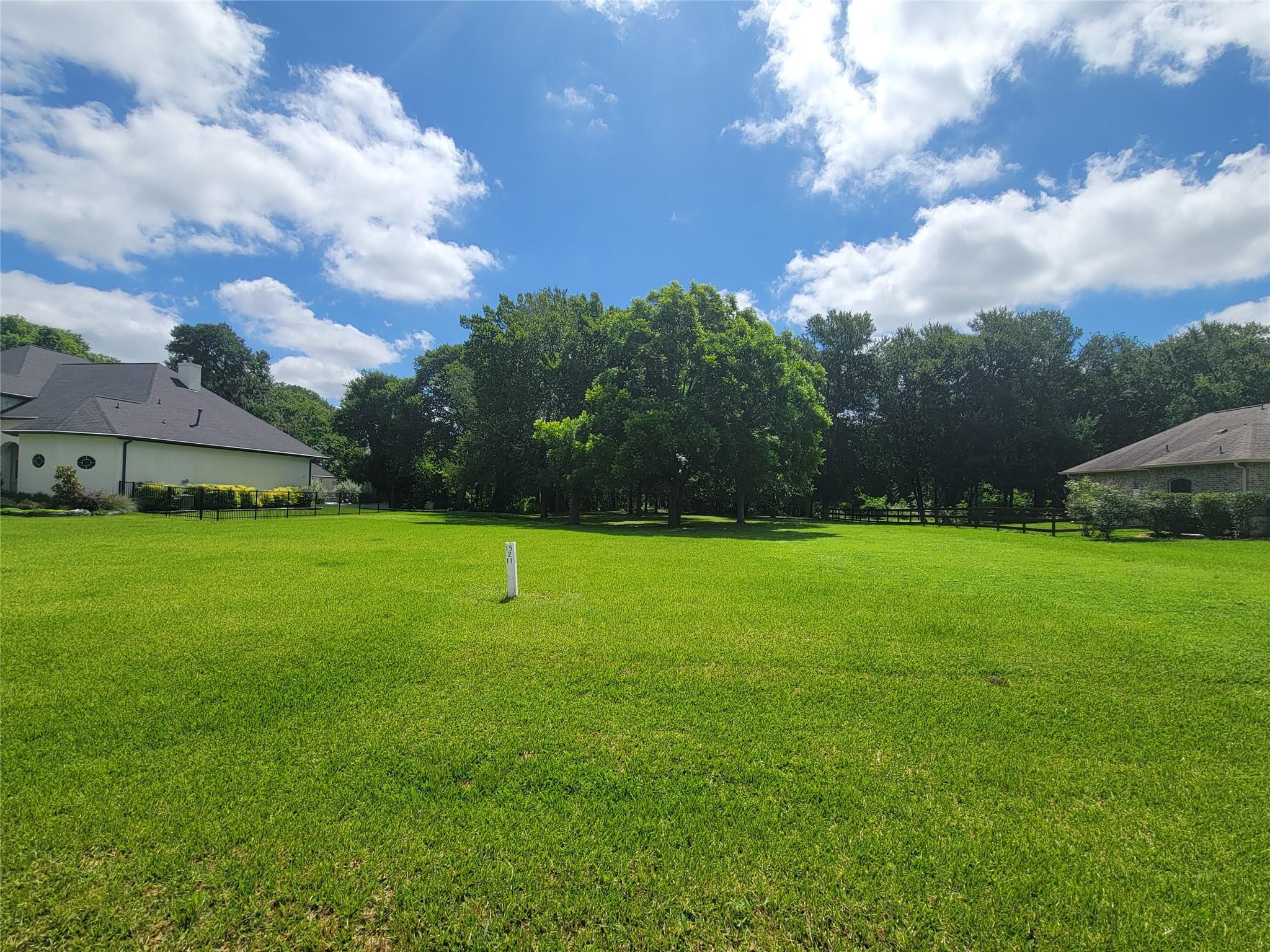 32915 Whitburn Trail