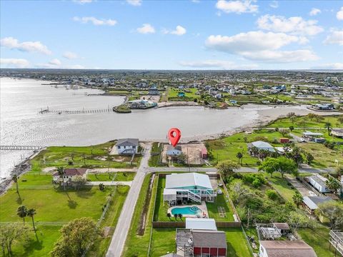 Homes For Sale - 1048 16th Street<br/> Dickinson, TX 77539