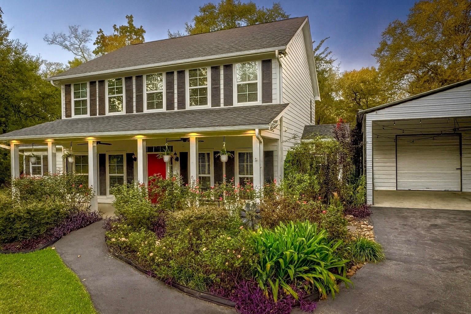 25292 Willow Creek Road