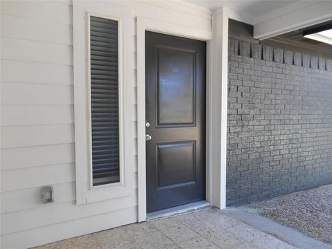 Photo of 1547 Greenfield Road, Hempstead, TX 77445 (MLS # 22117190)