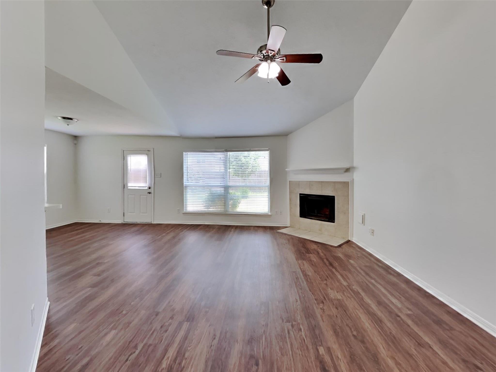 2114 English Green Way