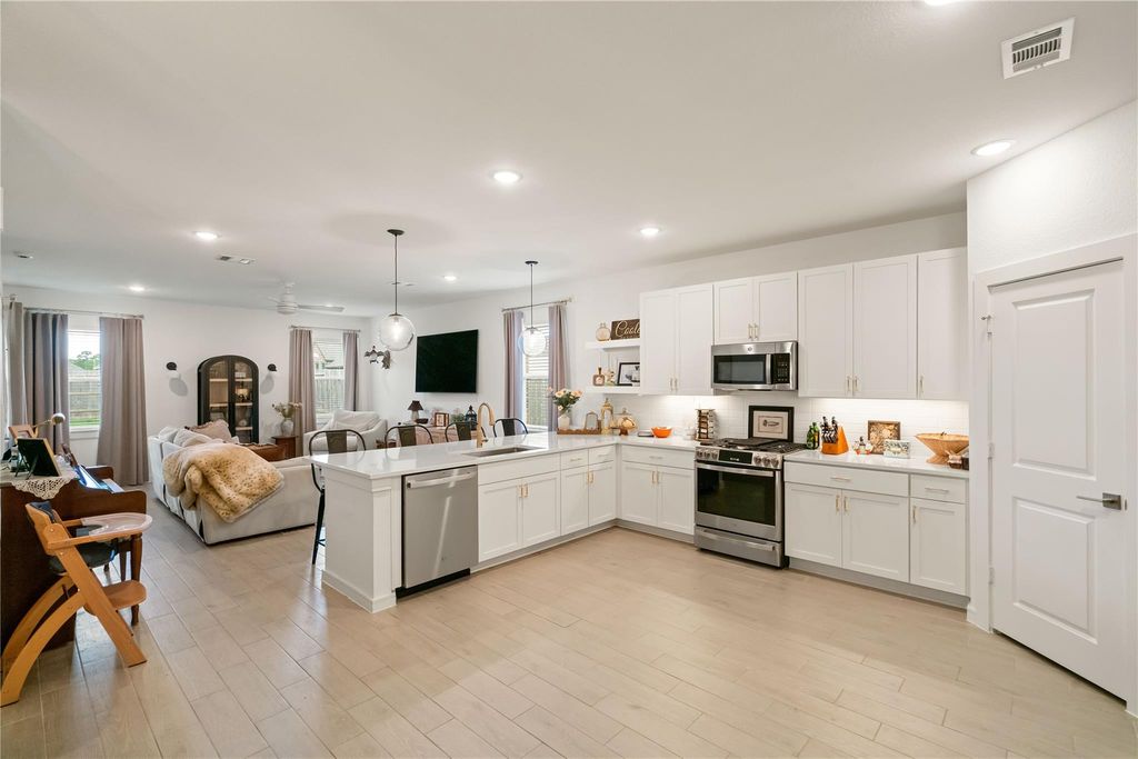 Photo of 119 Walnut Hill Court, Anahuac, TX 77514 (MLS # 82245188)