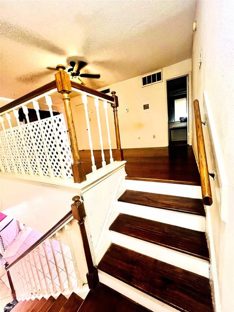 Tiny photo for 3600 Jeanetta Street #202, Houston, TX 77063 (MLS # 15985722)