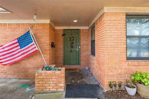 2428 9th Street N Texas City TX 77590