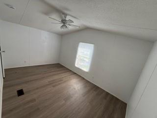 4602 Durant Street 13