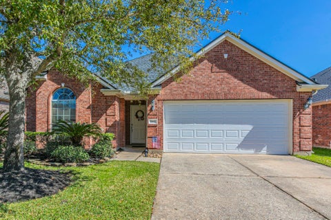 Photo of 30426 Sunset Falls Drive, Spring, TX 77386 (MLS # 10549866)