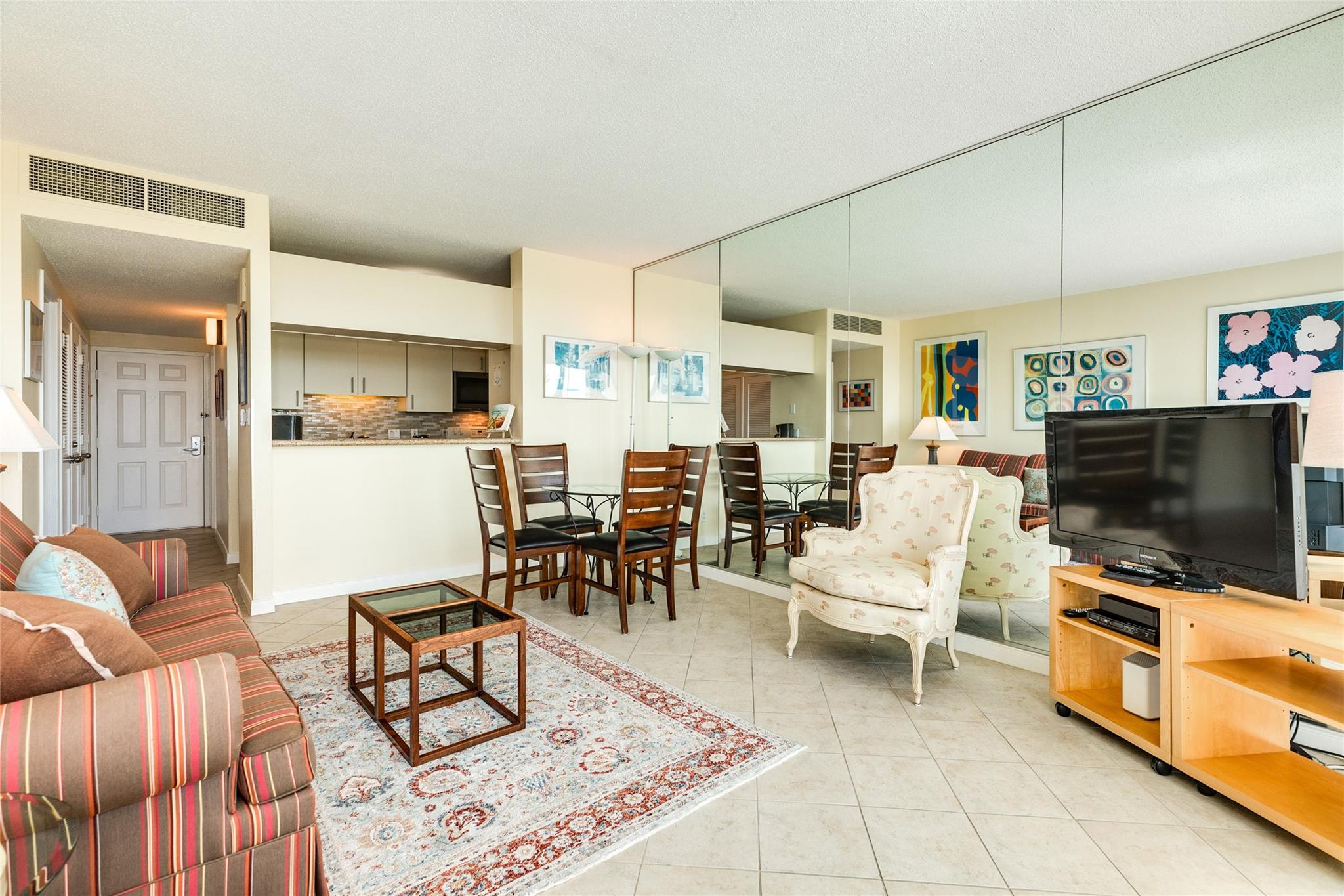 1401 E Beach Drive 209