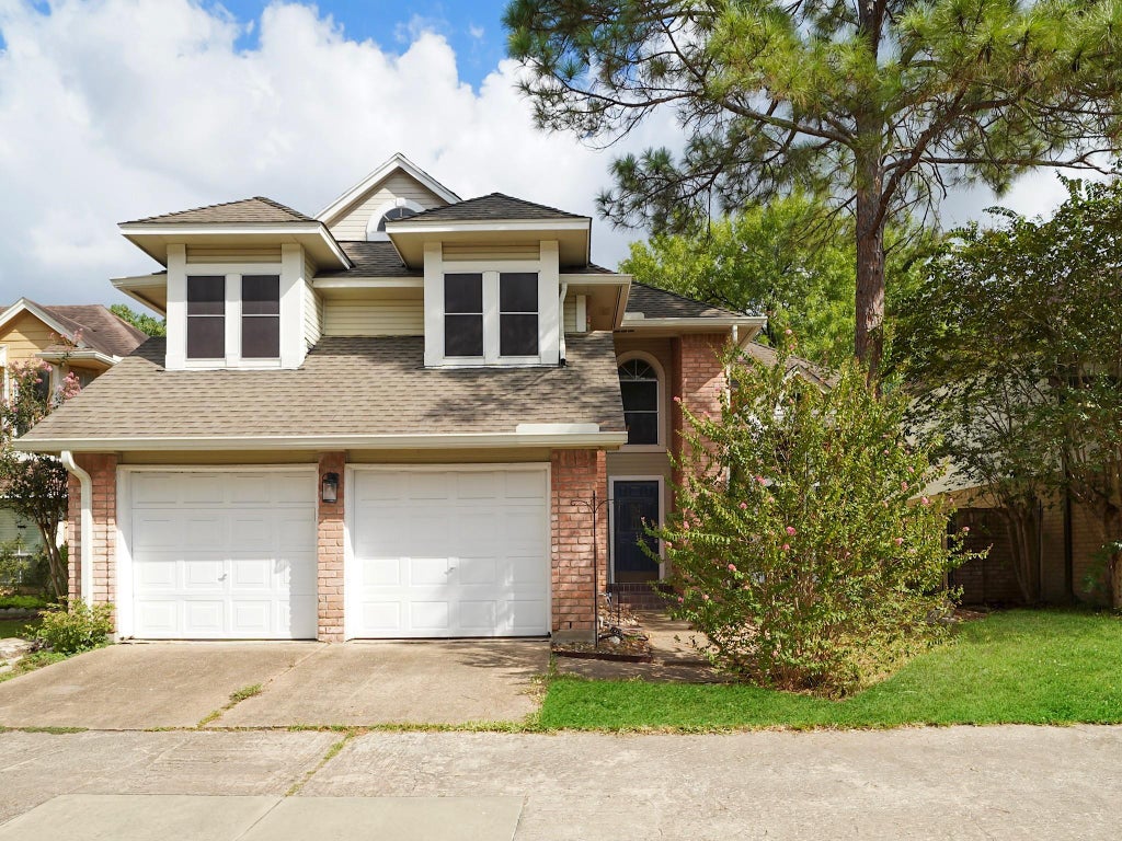 Photo of 1607 Beaconshire Road, Houston, TX 77077 (MLS # 57073297)