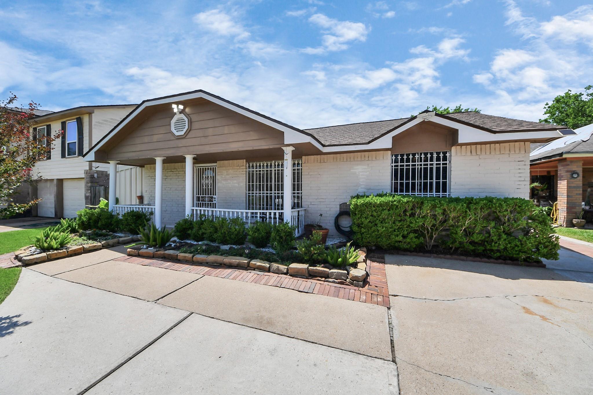 12922 Grovemill Drive