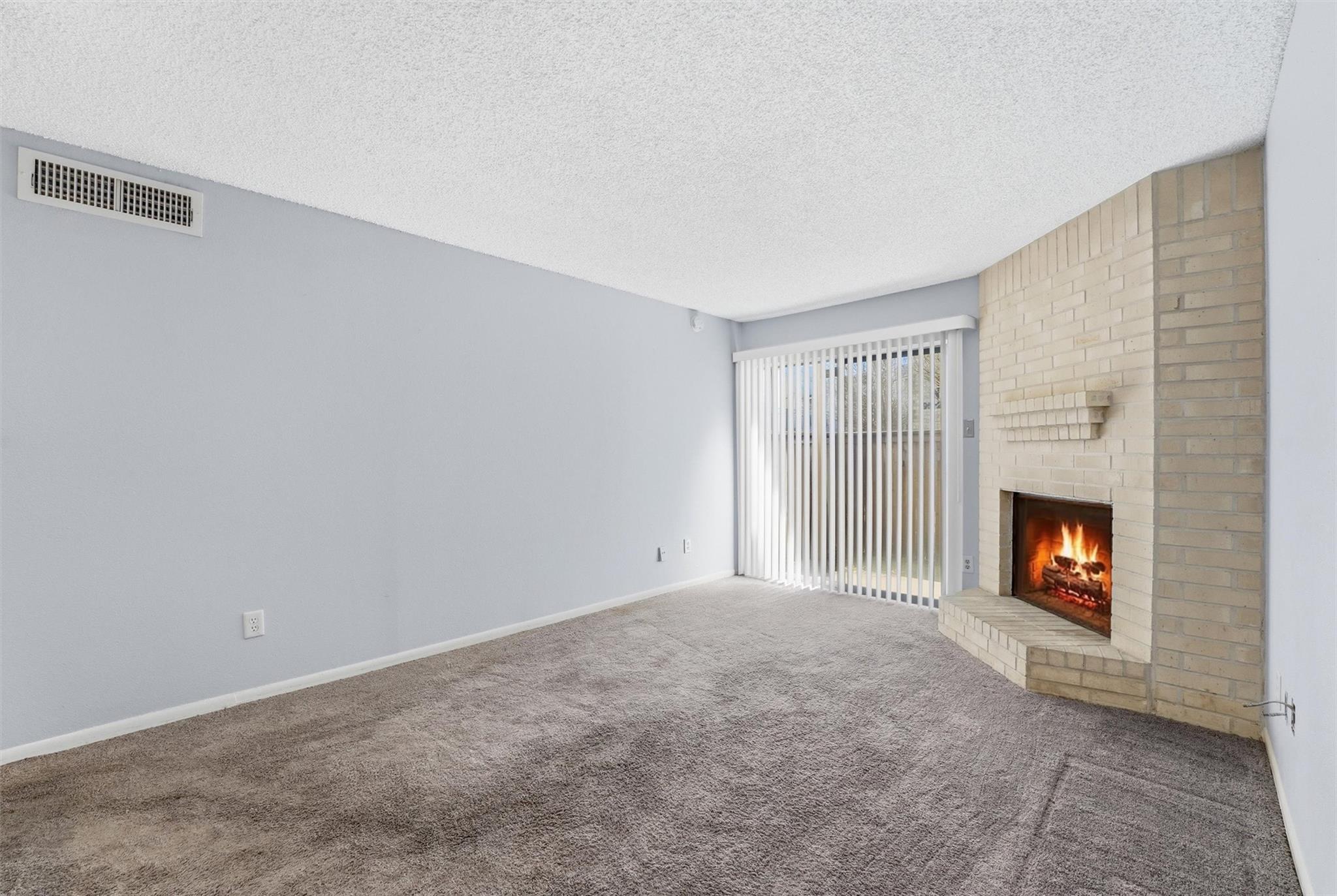 3919 Fairmont Parkway 227