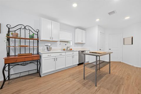 Tiny photo for 1511 Las Cuevas Drive, Conroe, TX 77301 (MLS # 27440348)