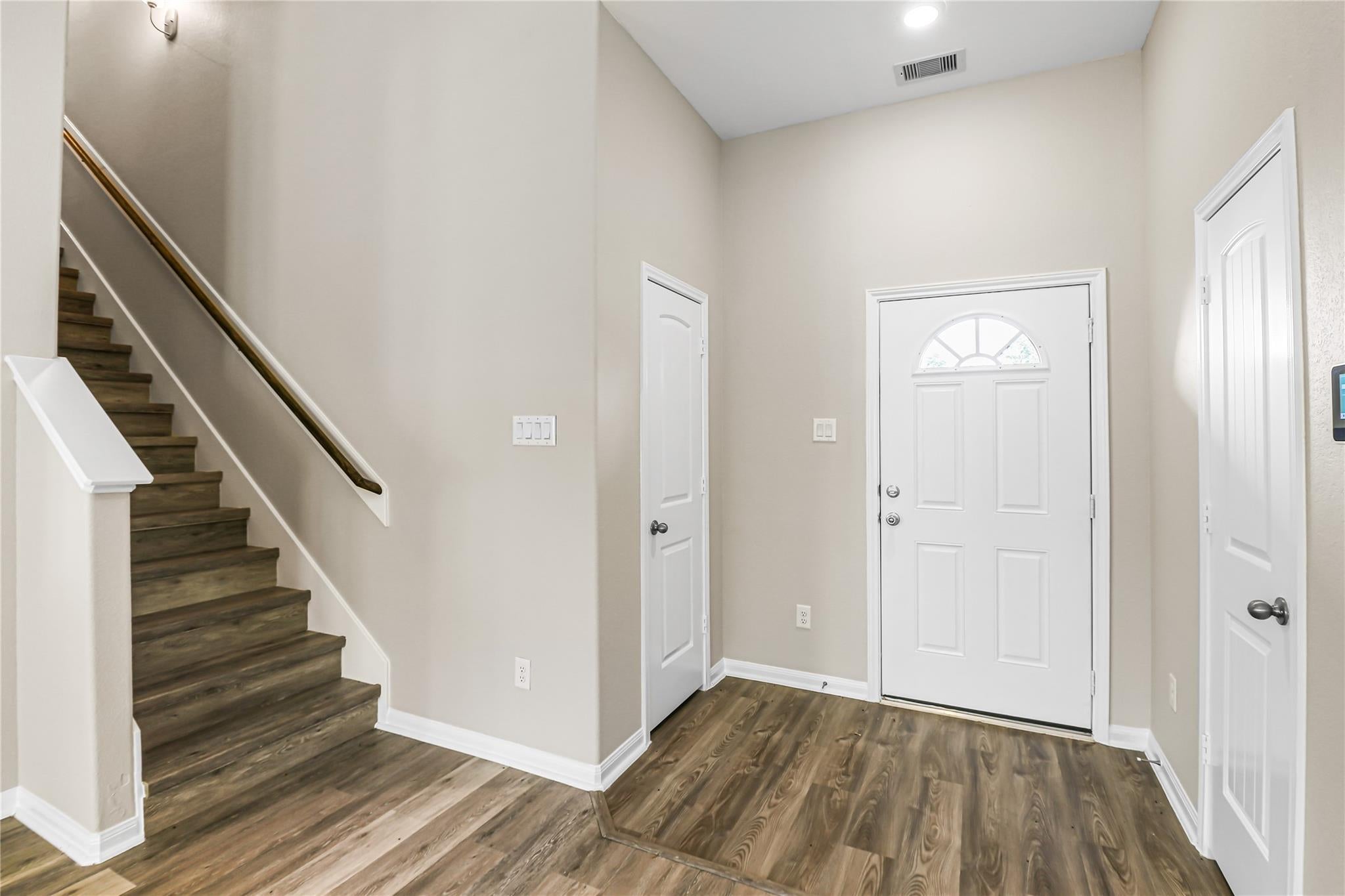 17624 Cedar Crest Drive