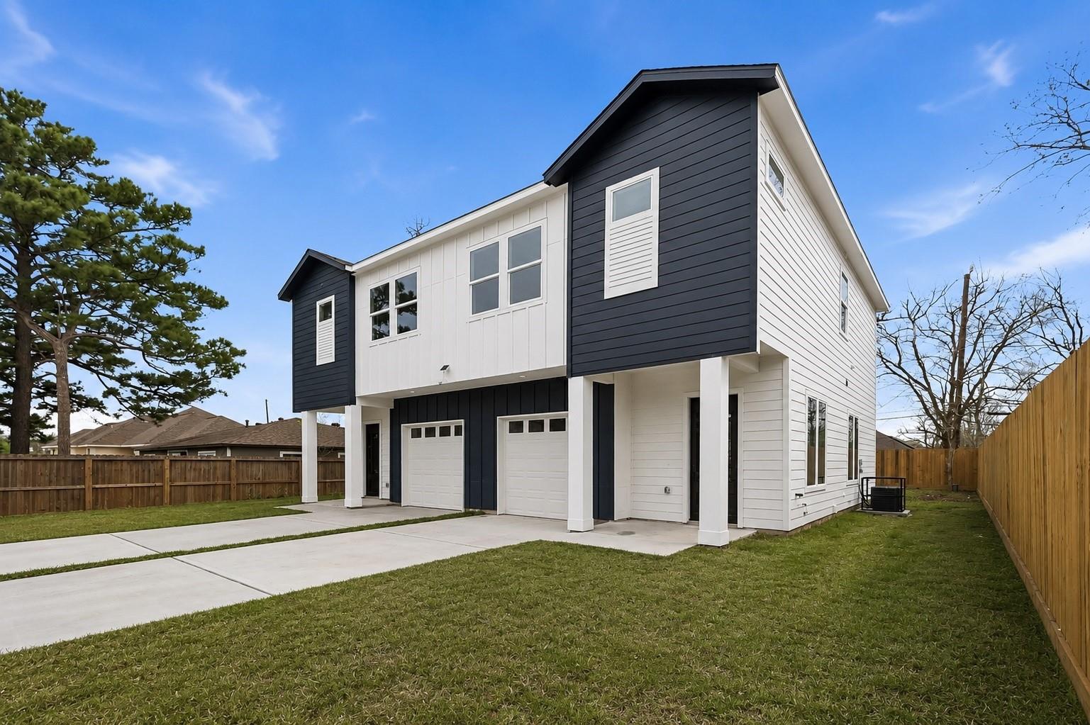 4125 Clover St A/B