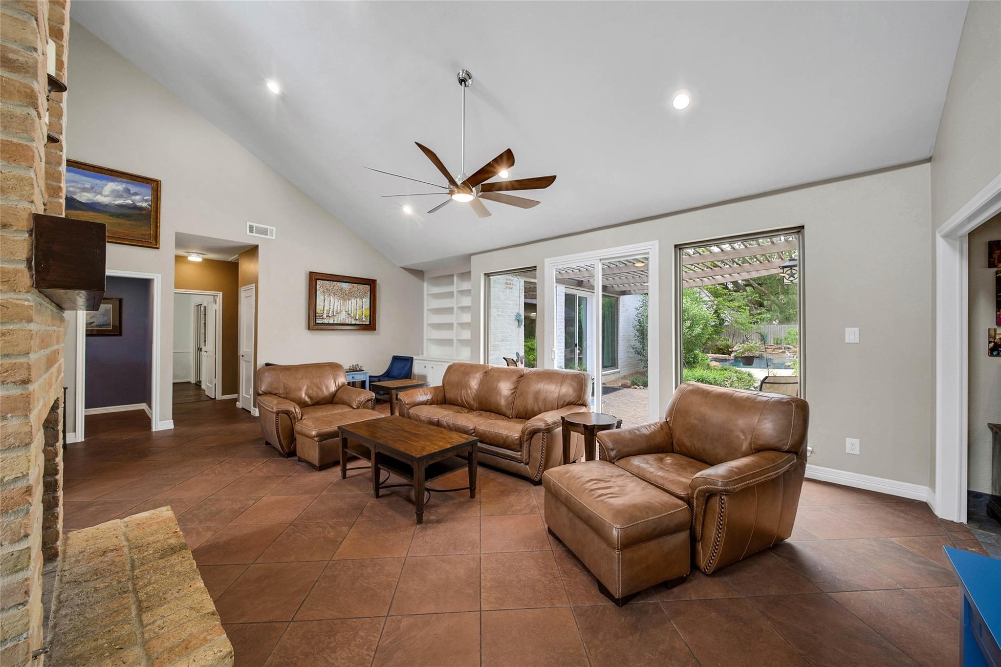 702 Calthorte Court