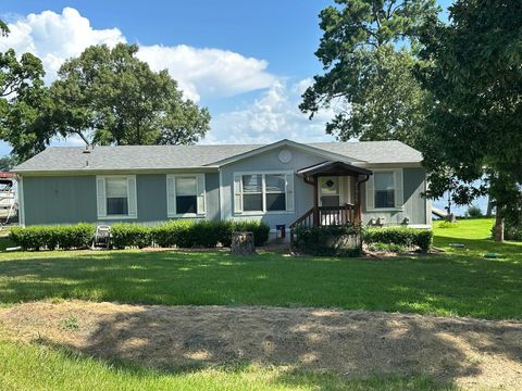 Homes For Sale - 21516 Water Ridge Road<br/> Henderson County, Chandler, TX 75758