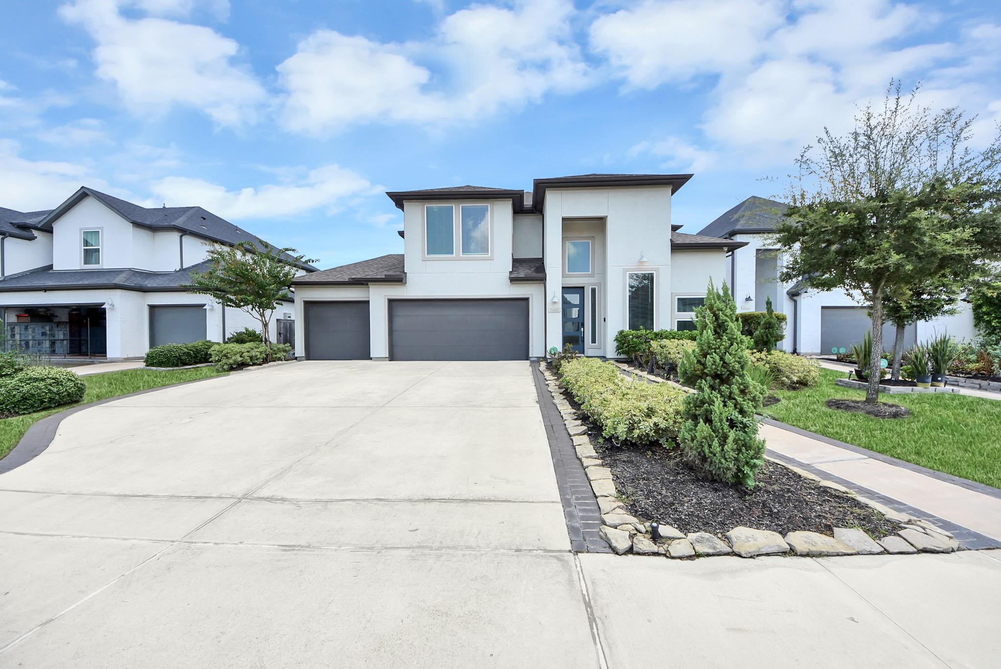 15618 Porcupine Lane