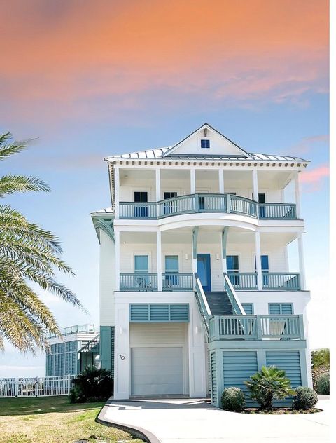 Photo of 70 Grand Beach Boulevard, Galveston, TX 77550 (MLS # 93352128)