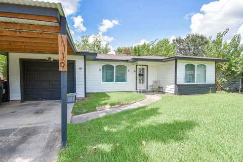 Photo of 1119 Regal Street, Houston, TX 77034 (MLS # 34187406)
