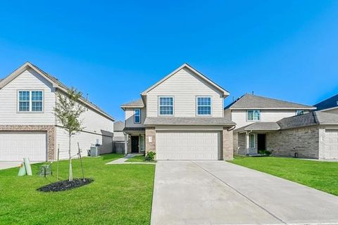 Photo of 4915 Banyan Tree TRL, Spring, TX 77373 (MLS # 87834303)