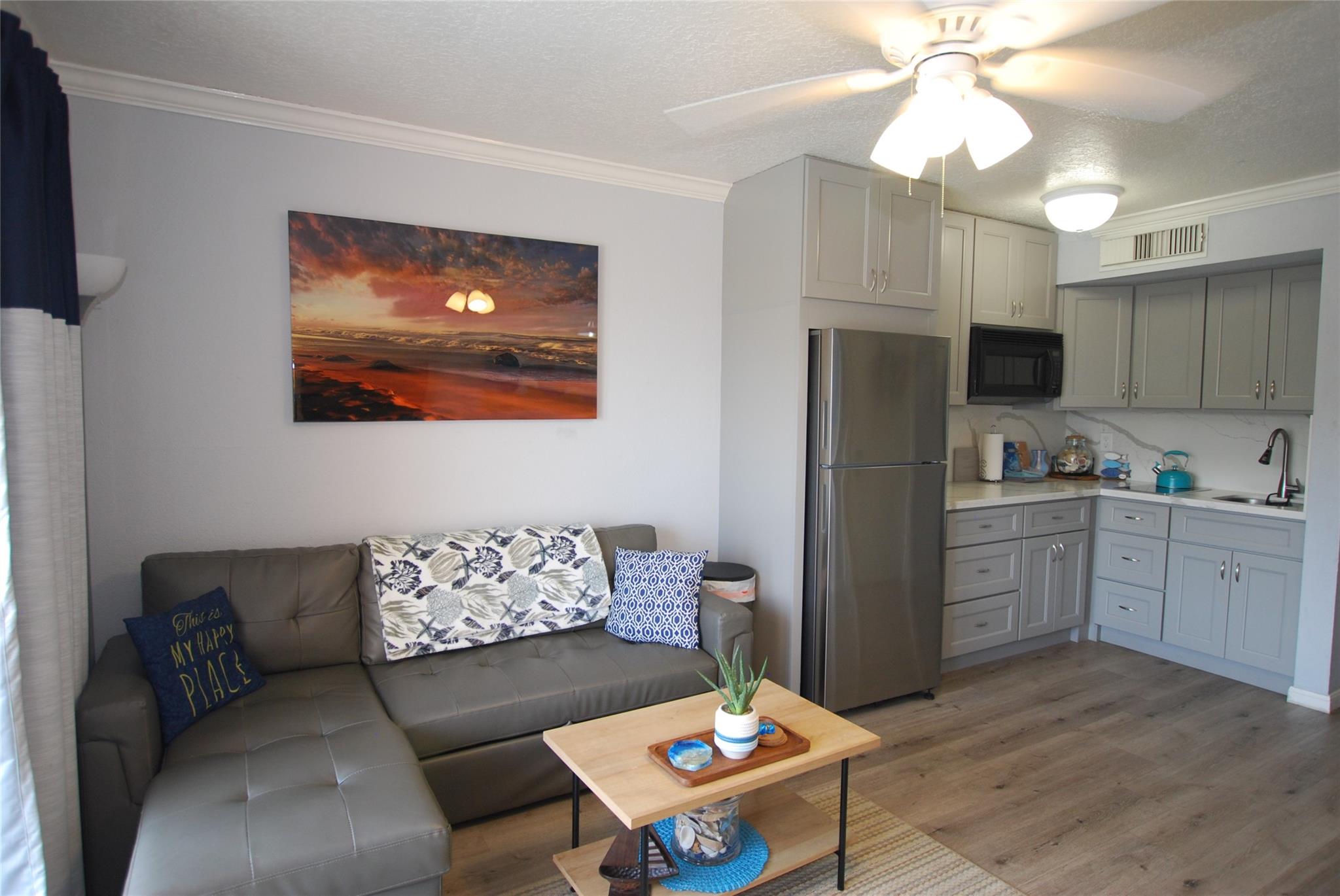6300 Seawall Boulevard 7202