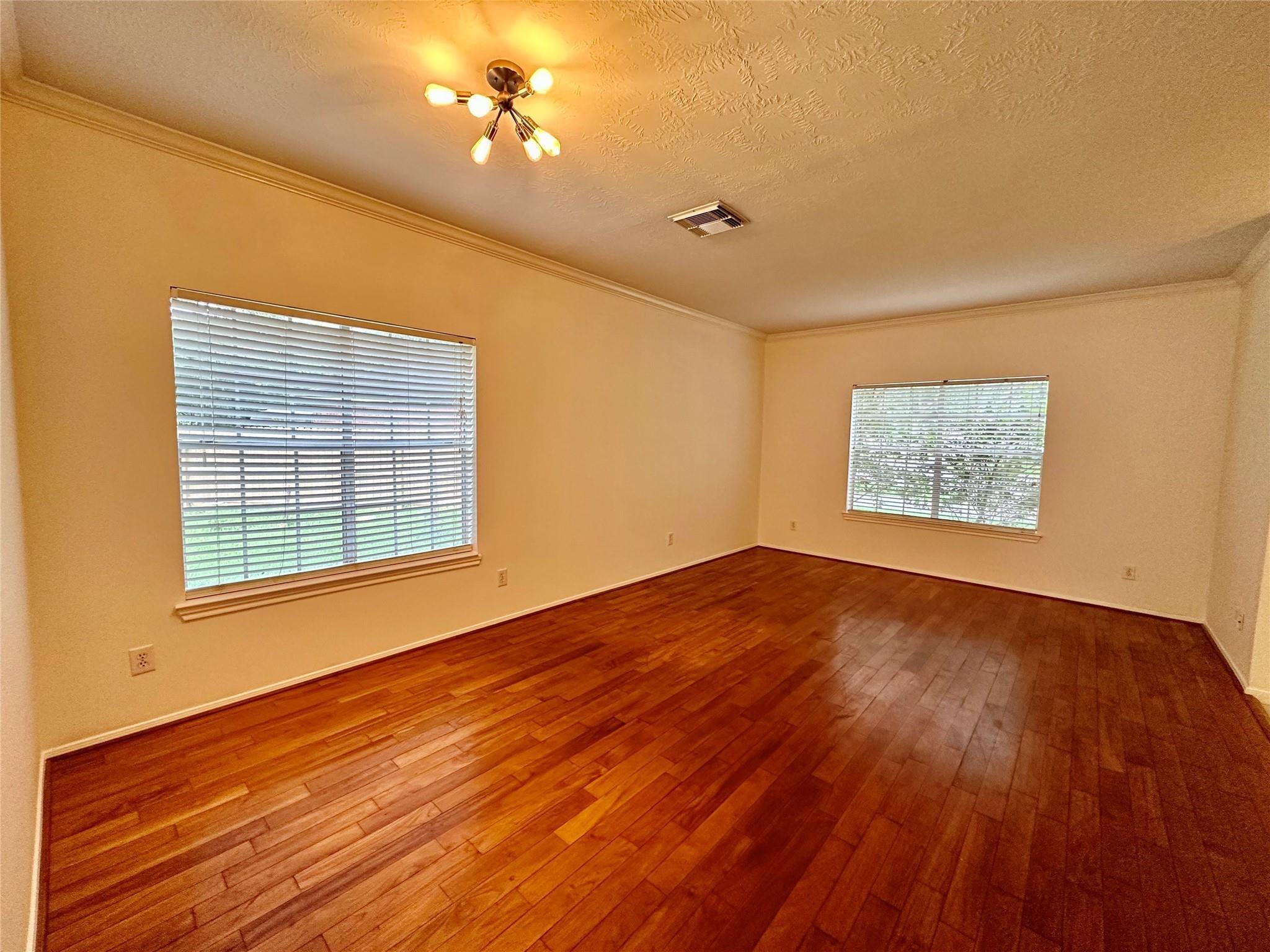1414 Diamond Brook Drive