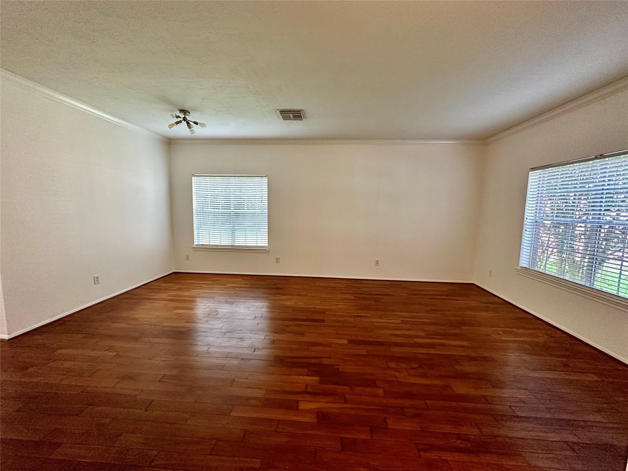 1414 Diamond Brook Drive
