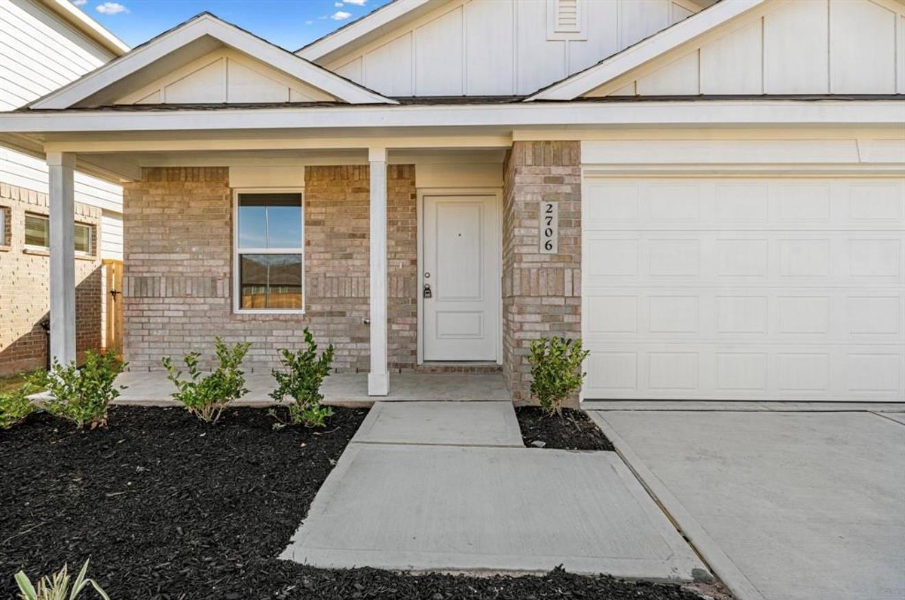 2706 Pebble Whisper Drive