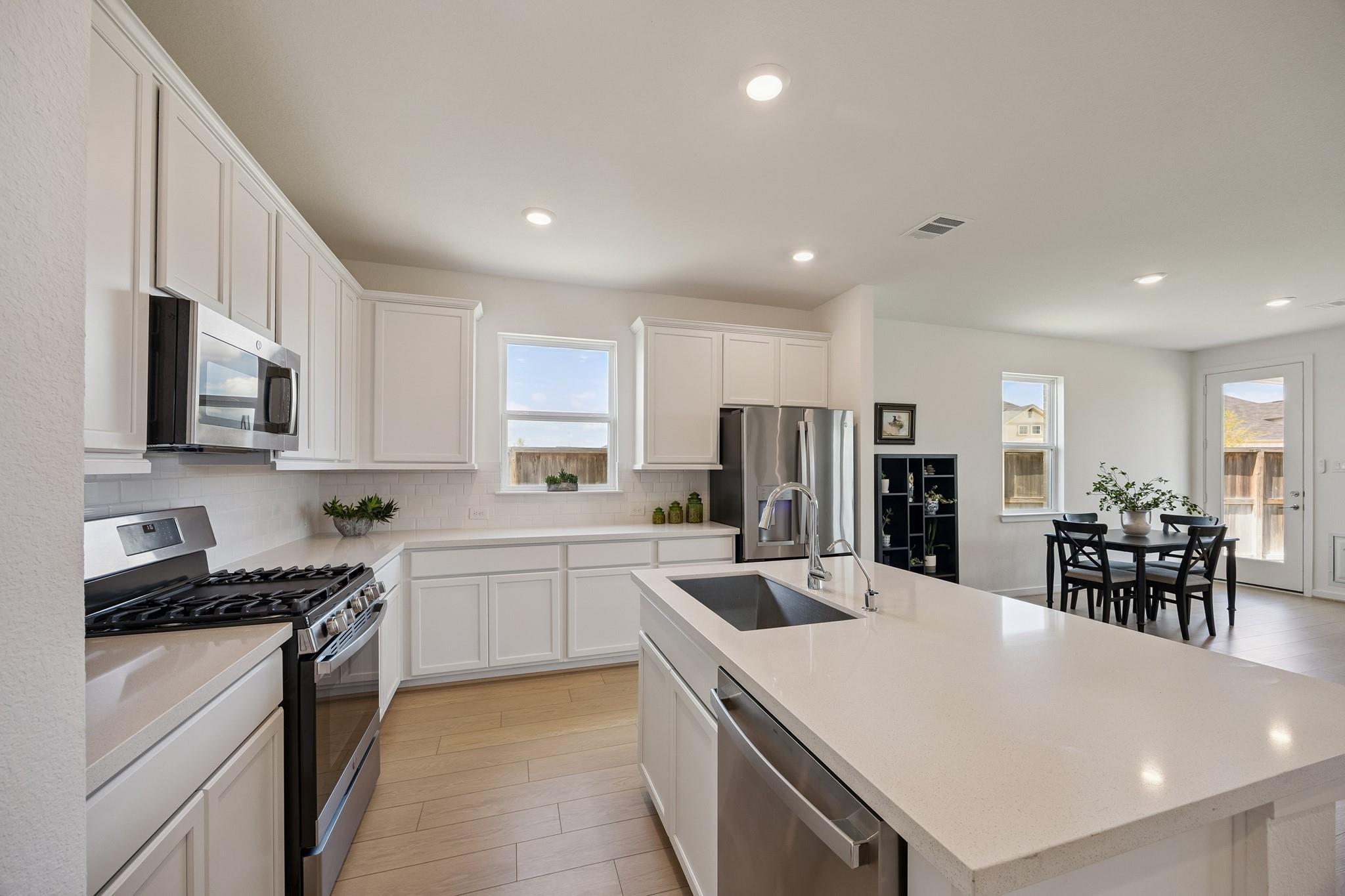 21846 Redwood Bluff Trail