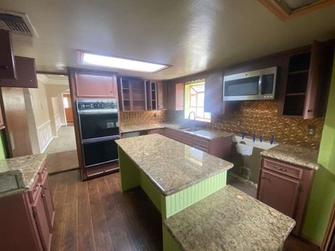 Homes For Sale - 2306 Davis Street<br/> Harris County, Houston, TX 77026