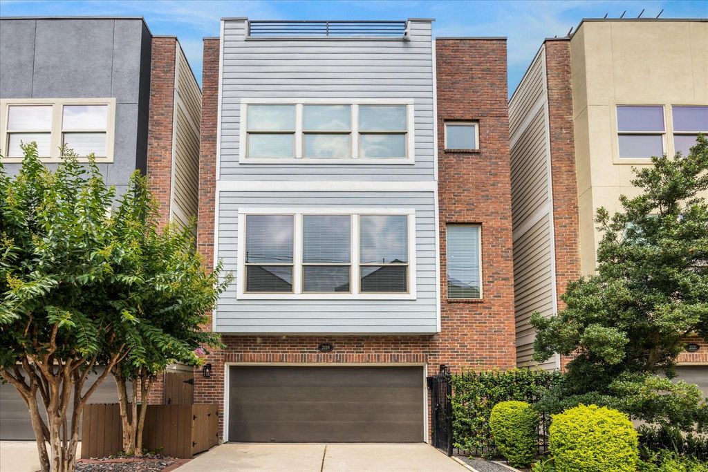 Photo of 2119 Cohn Street, Houston, TX 77007 (MLS # 94889690)