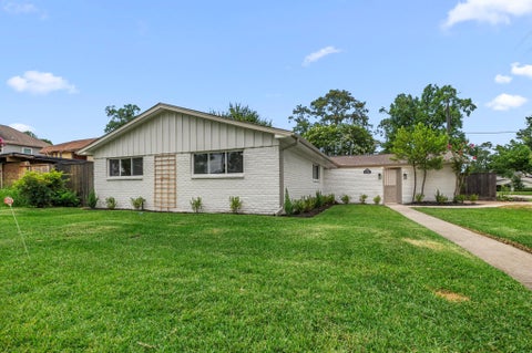 Homes For Sale - 1402 Lehman Street<br/> Harris County, Houston, TX 77018