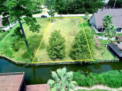 Vacant Land For Sale - 18226 Steele Point Drive<br/> Harris County, Crosby, TX 77532
