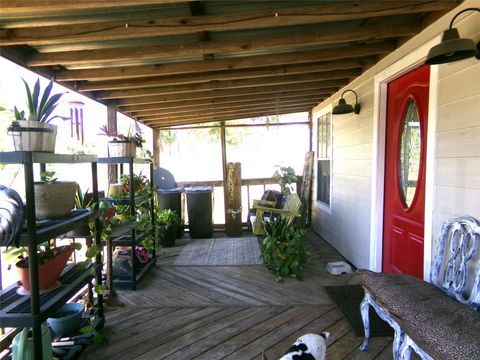 Photo of 297 Mulberry Cove, Onalaska, TX 77360 (MLS # 39921474)